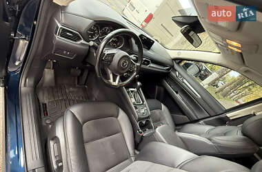 Позашляховик / Кросовер Mazda CX-5 2019 в 