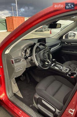 Позашляховик / Кросовер Mazda CX-5 2020 в 