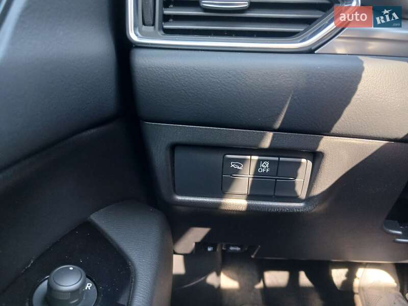 Внедорожник / Кроссовер Mazda CX-5 2022 в Днепре