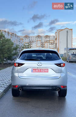 Внедорожник / Кроссовер Mazda CX-5 2018 в 