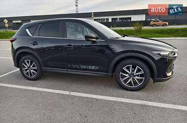 Позашляховик / Кросовер Mazda CX-5 2019 в 