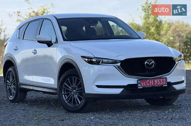 Позашляховик / Кросовер Mazda CX-5 2020 в 