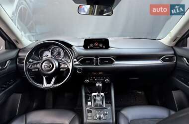 Позашляховик / Кросовер Mazda CX-5 2020 в 