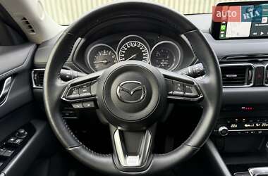 Позашляховик / Кросовер Mazda CX-5 2022 в 
