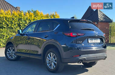Позашляховик / Кросовер Mazda CX-5 2022 в 
