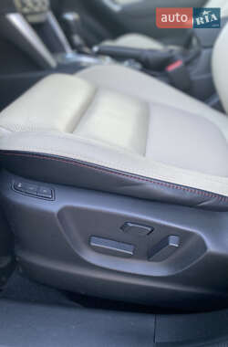 Позашляховик / Кросовер Mazda CX-5 2014 в 