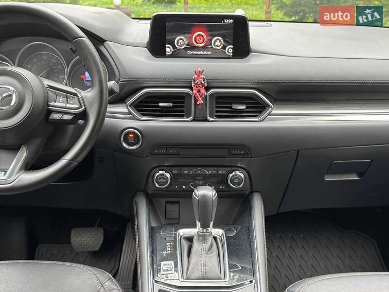 Позашляховик / Кросовер Mazda CX-5 2017 в Самборі