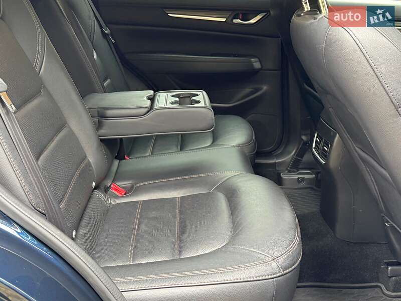 Позашляховик / Кросовер Mazda CX-5 2017 в Самборі