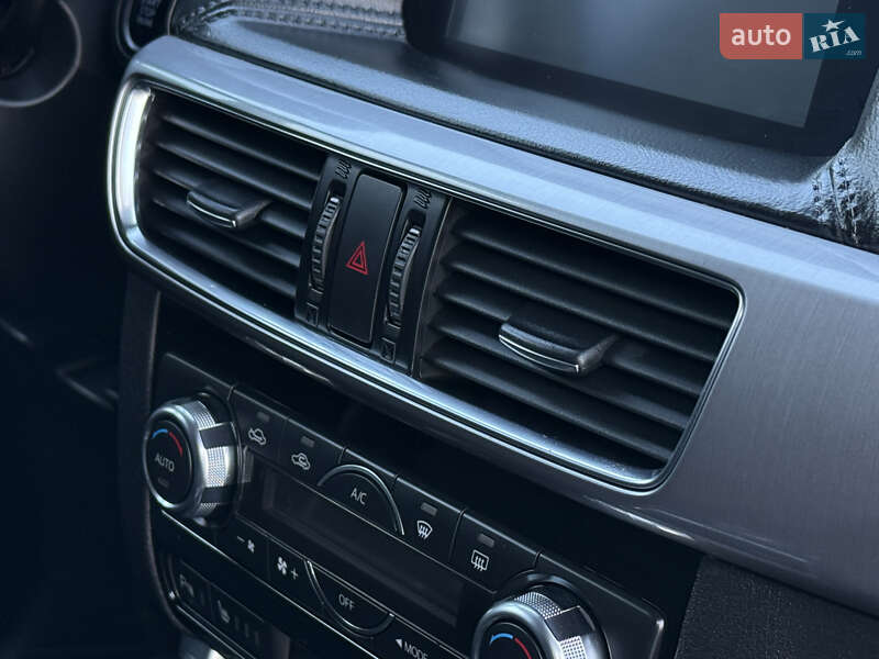 Позашляховик / Кросовер Mazda CX-5 2016 в Рівному