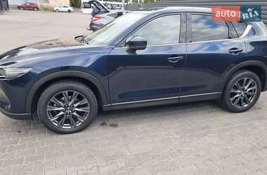 Позашляховик / Кросовер Mazda CX-5 2019 в 