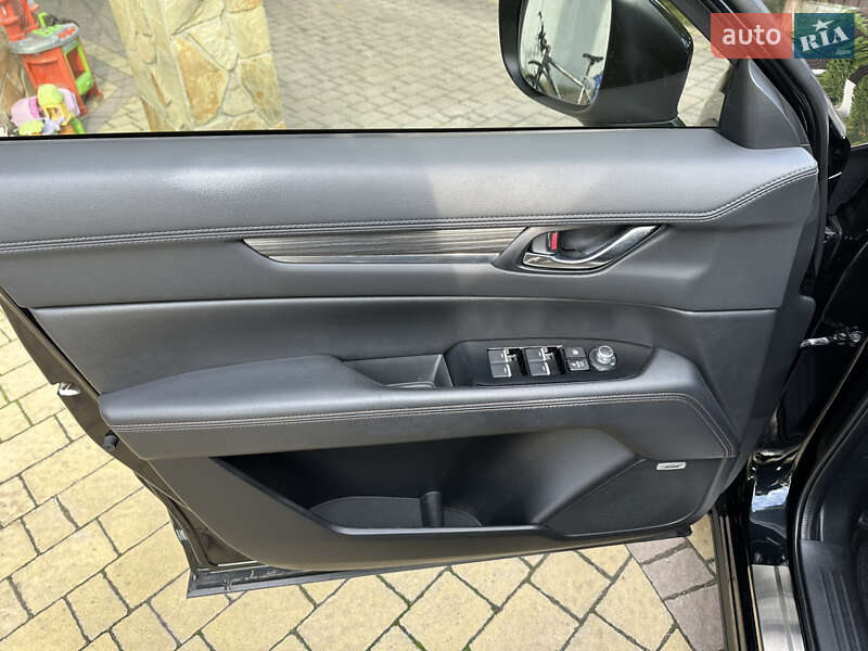 Позашляховик / Кросовер Mazda CX-5 2018 в Дубні