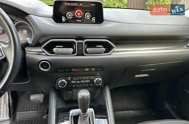 Позашляховик / Кросовер Mazda CX-5 2018 в  фото 36 Позашляховик / Кросовер Mazda CX-5 2018 в
