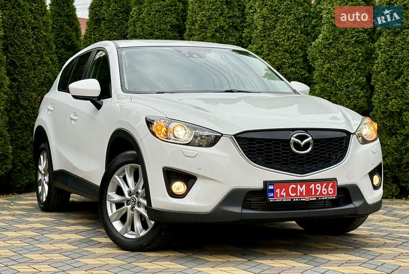 Позашляховик / Кросовер Mazda CX-5 2014 в  фото Позашляховик / Кросовер Mazda CX-5 2014 в