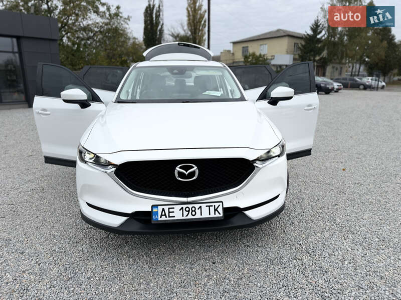 Позашляховик / Кросовер Mazda CX-5 2017 в Павлограді фото 4 Позашляховик / Кросовер Mazda CX-5 2017 в Павлограді