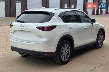 Внедорожник / Кроссовер Mazda CX-5 2018 в 