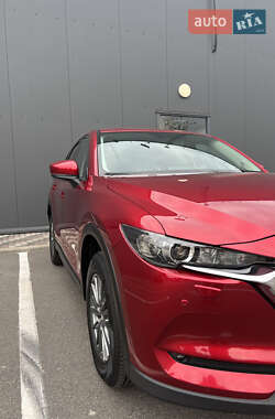 Внедорожник / Кроссовер Mazda CX-5 2018 в 