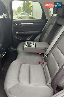 Внедорожник / Кроссовер Mazda CX-5 2018 в 