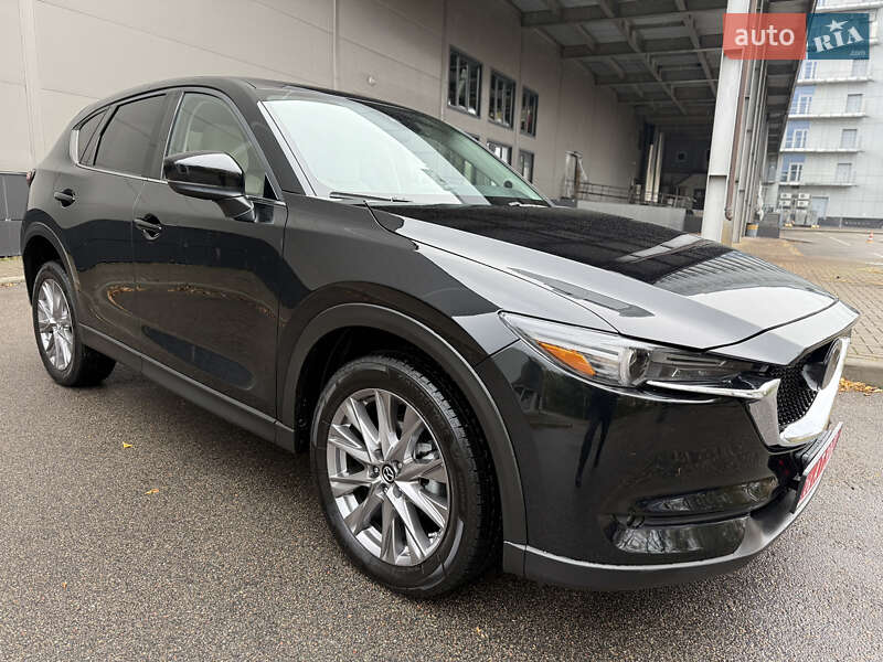 Внедорожник / Кроссовер Mazda CX-5 2019 в Киеве
