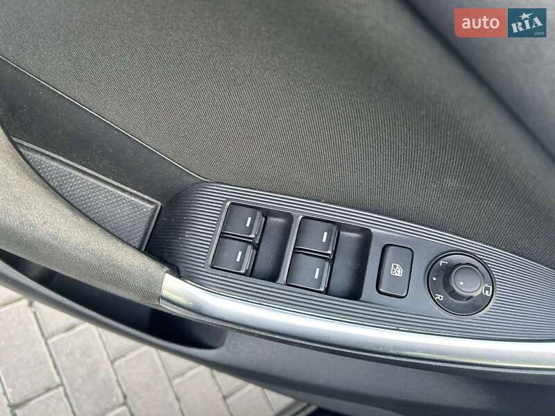 Позашляховик / Кросовер Mazda CX-5 2012 в Рівному