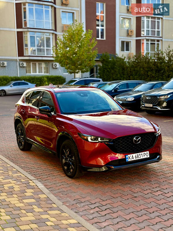 Внедорожник / Кроссовер Mazda CX-5 2023 в 
