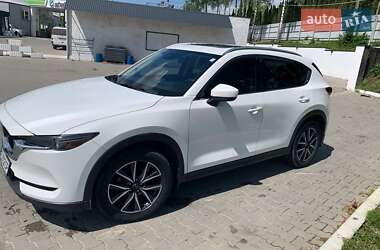 Позашляховик / Кросовер Mazda CX-5 2018 в 