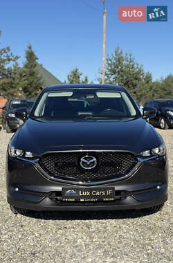 Позашляховик / Кросовер Mazda CX-5 2018 в 