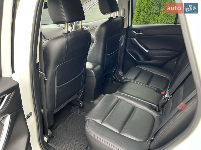 Внедорожник / Кроссовер Mazda CX-5 2015 в Яворове