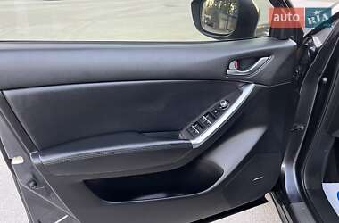 Позашляховик / Кросовер Mazda CX-5 2016 в  фото 49 Позашляховик / Кросовер Mazda CX-5 2016 в