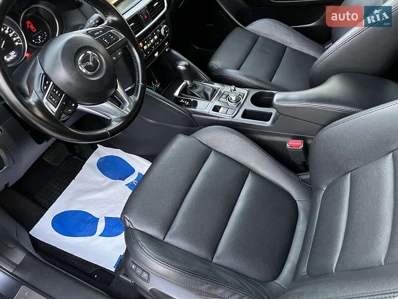 Позашляховик / Кросовер Mazda CX-5 2016 в Радивиліві