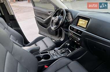 Позашляховик / Кросовер Mazda CX-5 2016 в  фото 75 Позашляховик / Кросовер Mazda CX-5 2016 в