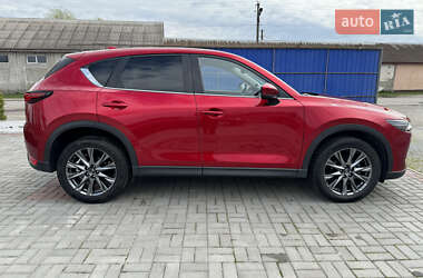 Позашляховик / Кросовер Mazda CX-5 2017 в  фото 14 Позашляховик / Кросовер Mazda CX-5 2017 в