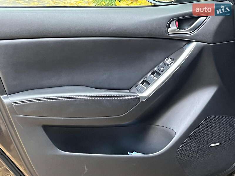 Позашляховик / Кросовер Mazda CX-5 2016 в Києві