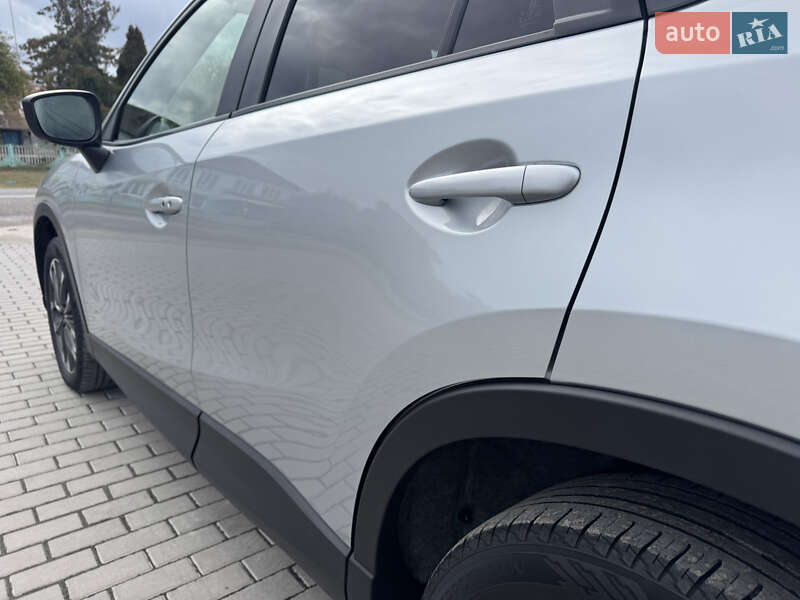 Позашляховик / Кросовер Mazda CX-5 2016 в Лопатині