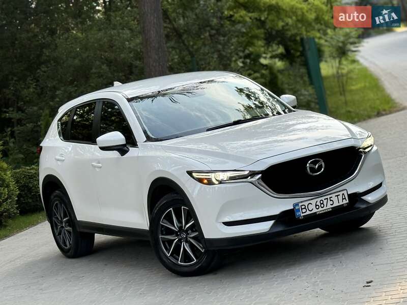 Позашляховик / Кросовер Mazda CX-5 2019 в  фото Позашляховик / Кросовер Mazda CX-5 2019 в