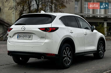 Внедорожник / Кроссовер Mazda CX-5 2018 в 