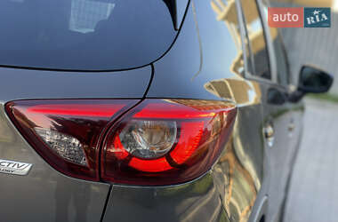 Позашляховик / Кросовер Mazda CX-5 2015 в  фото 17 Позашляховик / Кросовер Mazda CX-5 2015 в