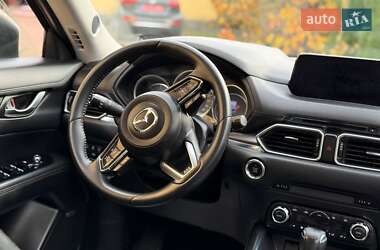 Позашляховик / Кросовер Mazda CX-5 2019 в  фото 46 Позашляховик / Кросовер Mazda CX-5 2019 в