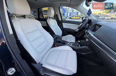 Внедорожник / Кроссовер Mazda CX-5 2016 в 