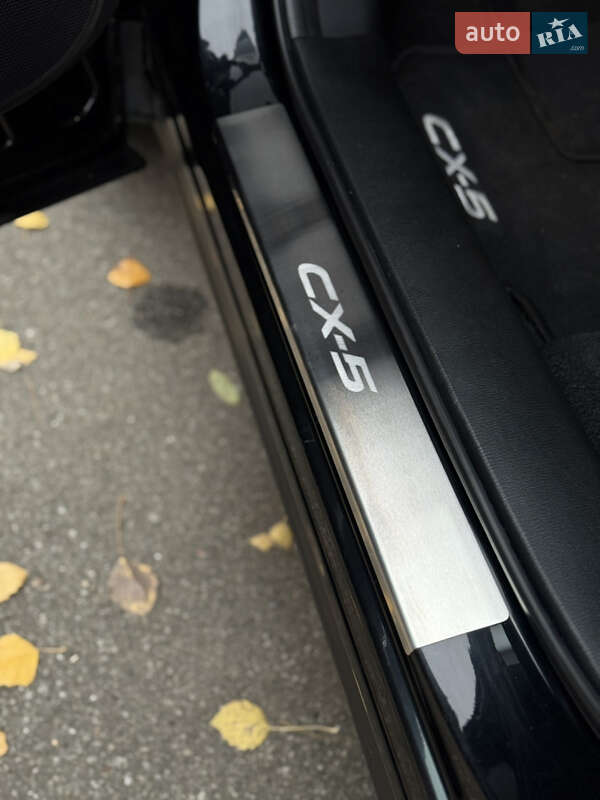 Позашляховик / Кросовер Mazda CX-5 2016 в Чернігові