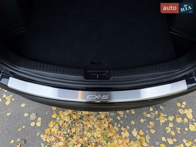 Позашляховик / Кросовер Mazda CX-5 2016 в Чернігові