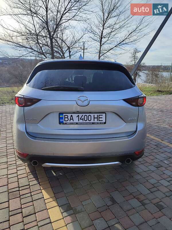 Позашляховик / Кросовер Mazda CX-5 2018 в Києві