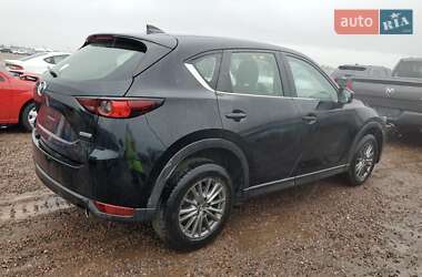Позашляховик / Кросовер Mazda CX-5 2017 в  фото 3 Позашляховик / Кросовер Mazda CX-5 2017 в