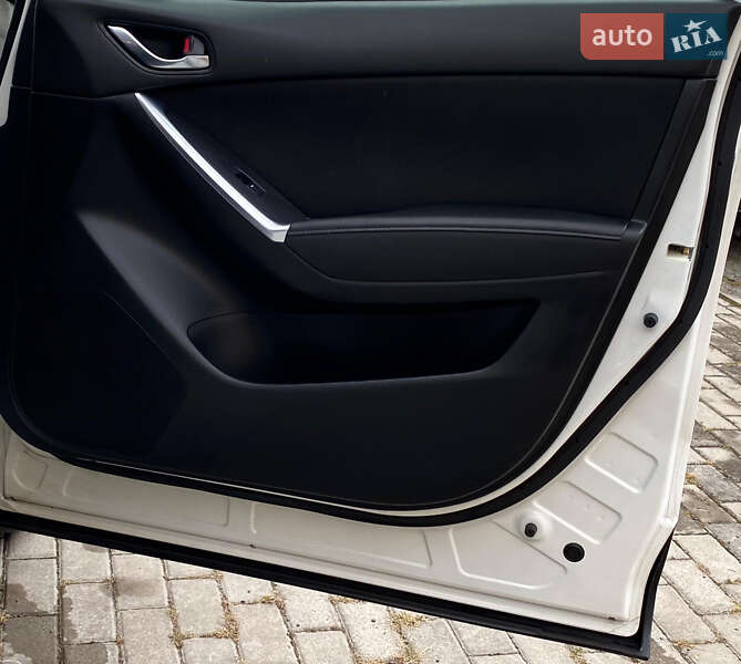 Позашляховик / Кросовер Mazda CX-5 2016 в Рівному фото 24 Позашляховик / Кросовер Mazda CX-5 2016 в Рівному