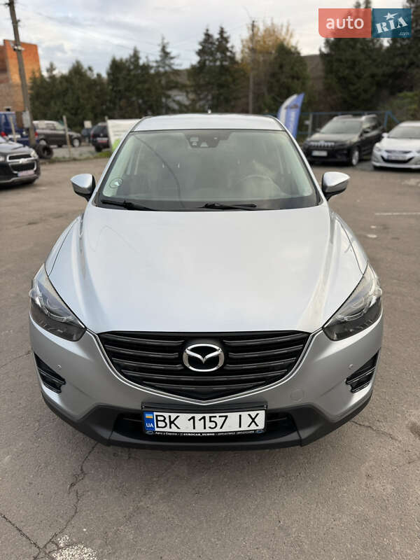 Внедорожник / Кроссовер Mazda CX-5 2016 в Дубно