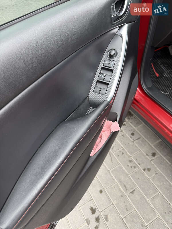 Позашляховик / Кросовер Mazda CX-5 2014 в Дніпрі