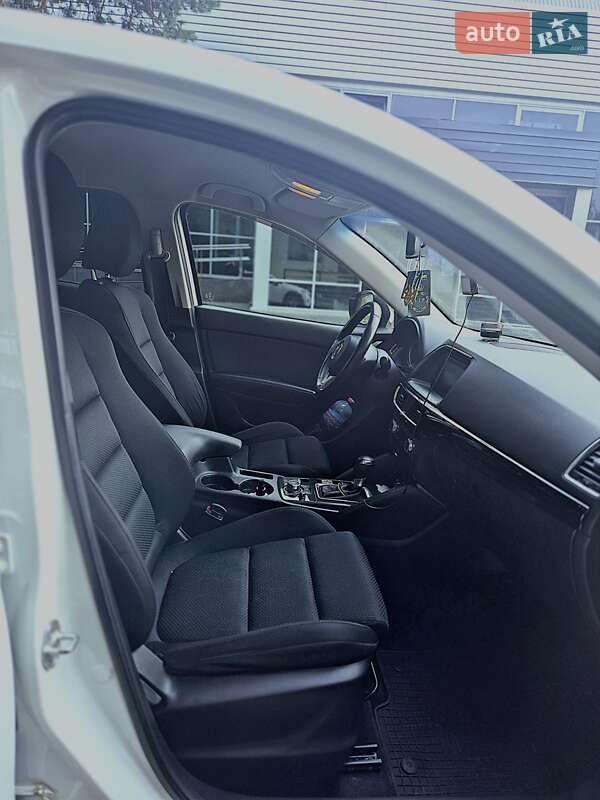Внедорожник / Кроссовер Mazda CX-5 2016 в Харькове