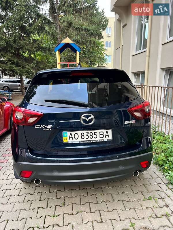 Позашляховик / Кросовер Mazda CX-5 2015 в Ужгороді