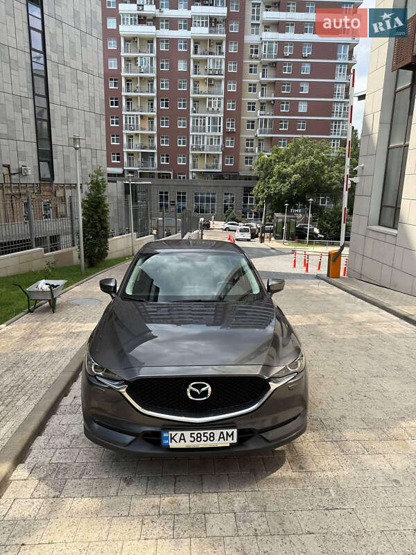 Позашляховик / Кросовер Mazda CX-5 2017 в Києві