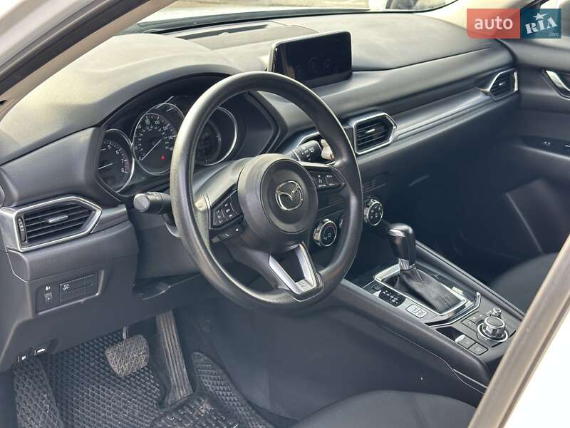 Позашляховик / Кросовер Mazda CX-5 2017 в Києві фото 16 Позашляховик / Кросовер Mazda CX-5 2017 в Києві