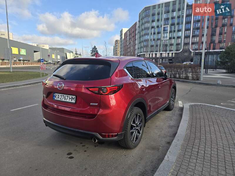 Внедорожник / Кроссовер Mazda CX-5 2017 в Белогородке